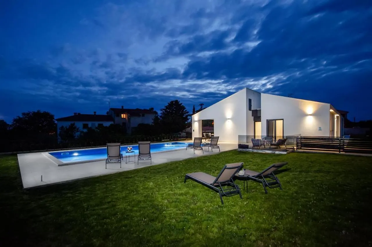 Villa Xo Rovinj 0*,  Croacia